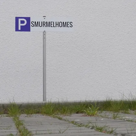 Smurmelhomes Oase: Terrasse - Parken - Kind